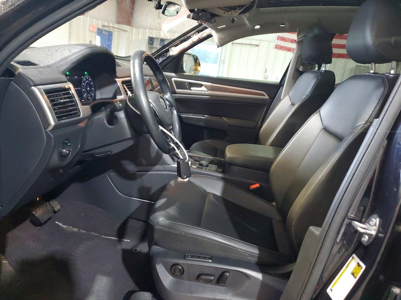 2019 Volkswagen Atlas Sel Black vin: 1V2MR2CA6KC521439