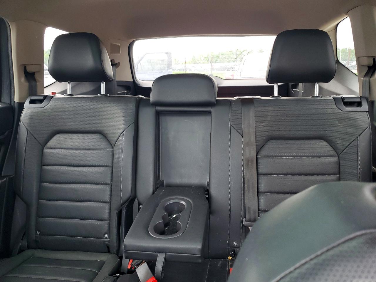 2019 Volkswagen Atlas Sel Premium Gray vin: 1V2NR2CA0KC582676