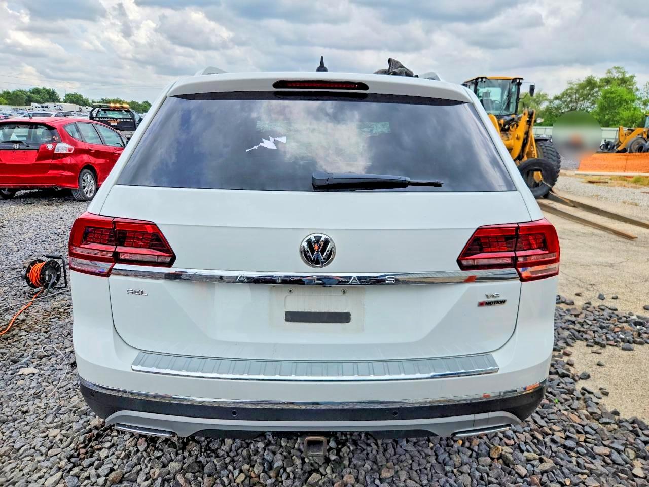 2019 Volkswagen Atlas Sel Premium White vin: 1V2NR2CA2KC552000