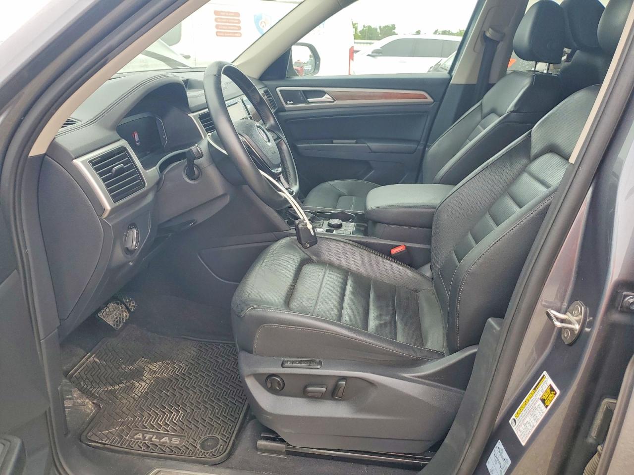 2019 Volkswagen Atlas Sel Premium Gray vin: 1V2NR2CA3KC621390