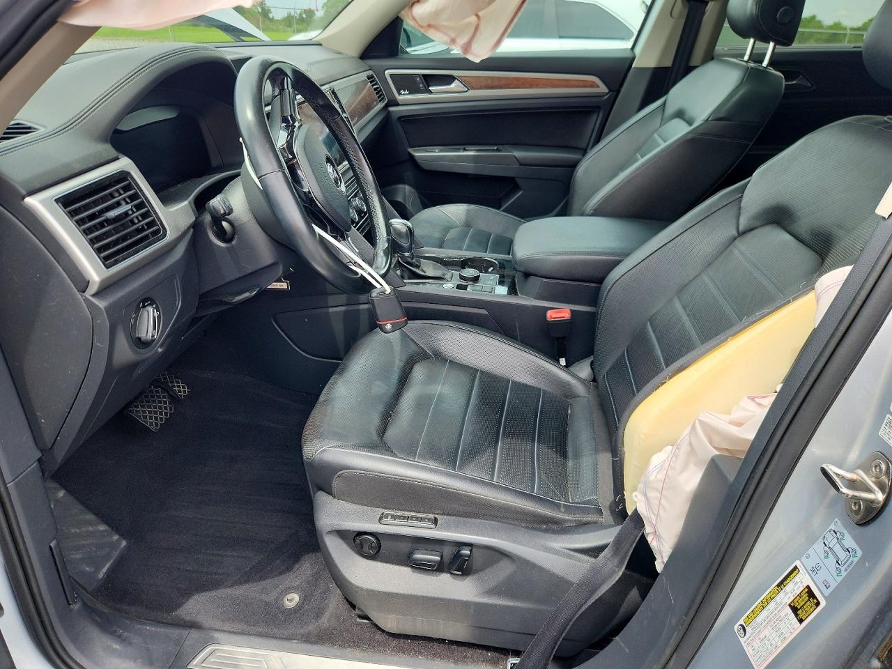 2018 Volkswagen Atlas Sel Premium Серебряный vin: 1V2NR2CA5JC507261