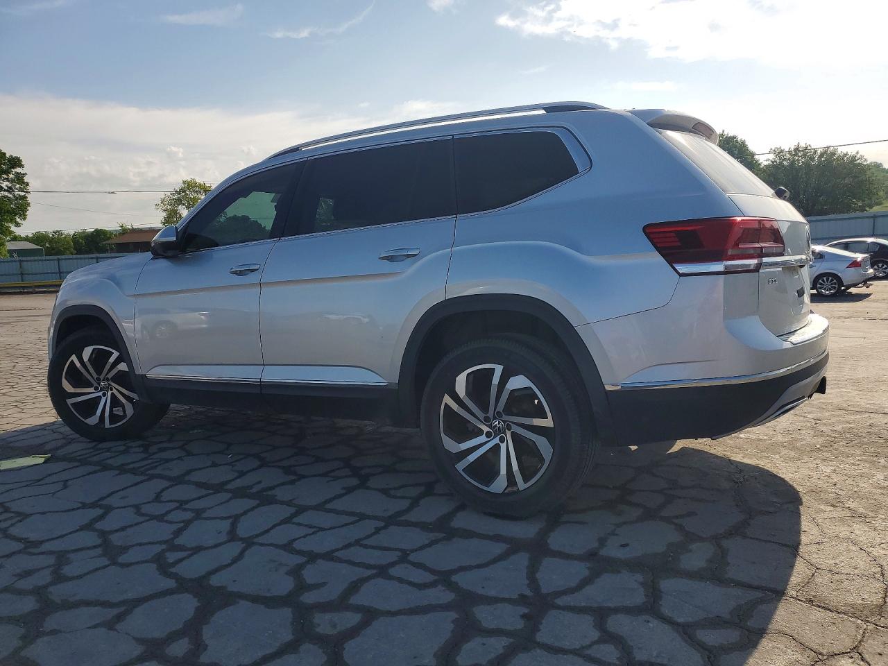 2018 Volkswagen Atlas Sel Premium Серебряный vin: 1V2NR2CA5JC581666