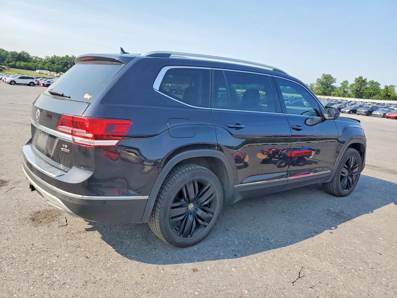 2019 Volkswagen Atlas Sel Premium Black vin: 1V2NR2CA9KC612631