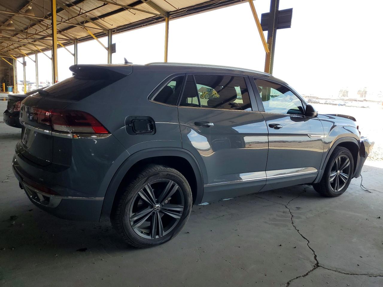 2021 Volkswagen Atlas Cross Sport Se Blue vin: 1V2PE2CA3MC207405