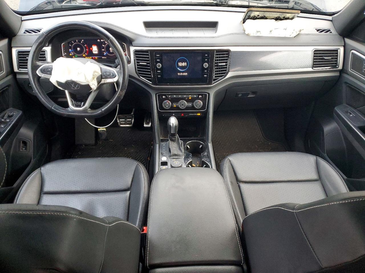 2020 Volkswagen Atlas Cross Sport Sel R-line Черный vin: 1V2RE2CA9LC229819
