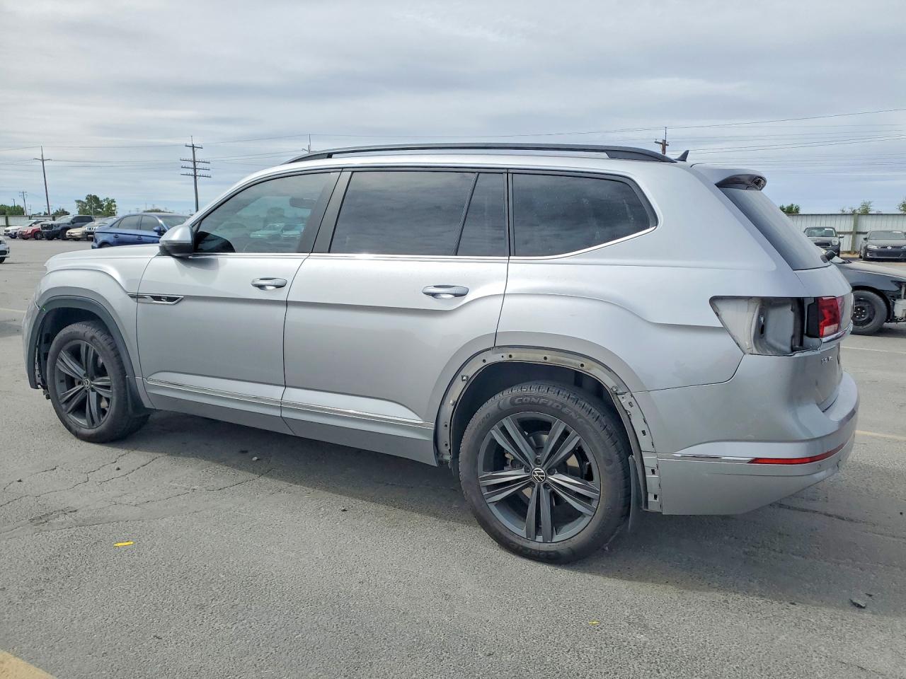 2021 Volkswagen Atlas Se Серебряный vin: 1V2RR2CA8MC521998