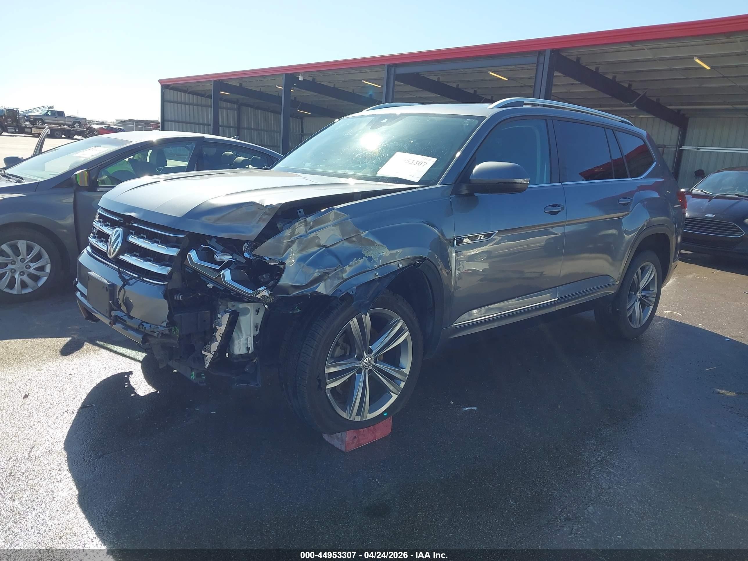 2018 Volkswagen Atlas 3.6l V6 Sel Серый vin: 1V2RR2CA9JC562698