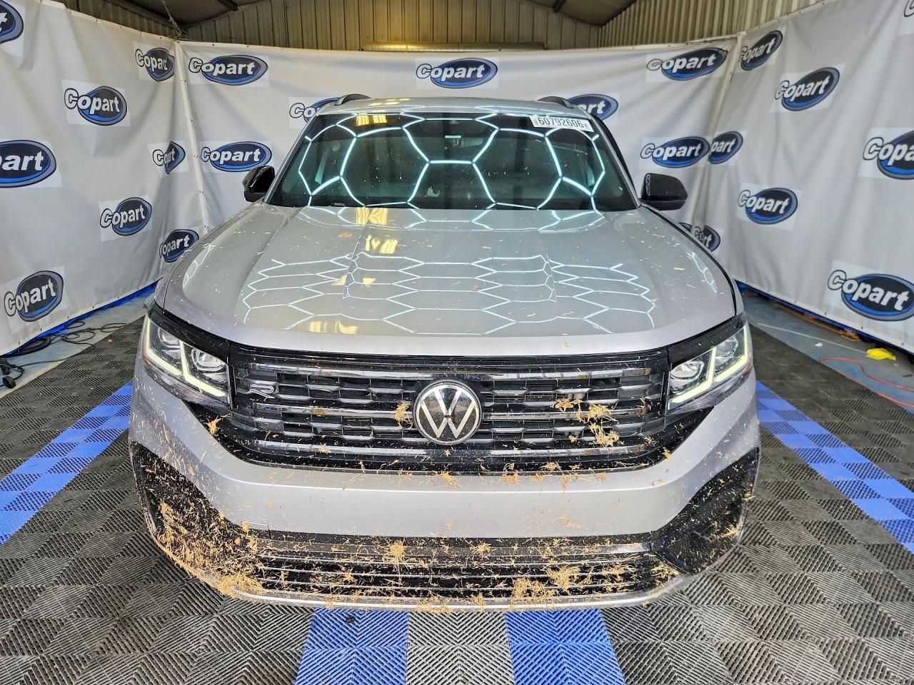2023 Volkswagen Atlas Cross Sport Sel R-line Серебряный vin: 1V2SC2CA4PC212228