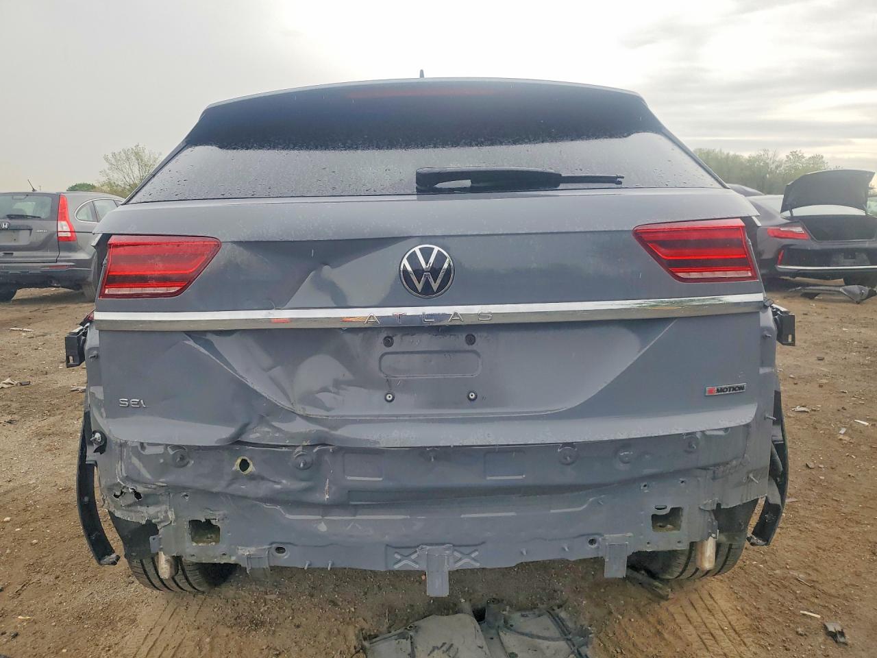 2022 Volkswagen Atlas Cross Gray vin: 1V2SC2CA7NC217145