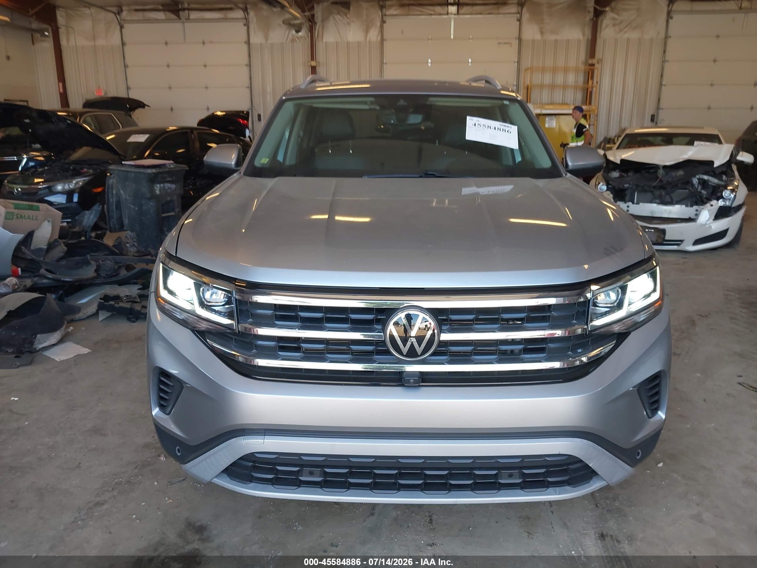 2021 Volkswagen Atlas 2.0t Sel Premium Silver vin: 1V2TP2CA6MC608195