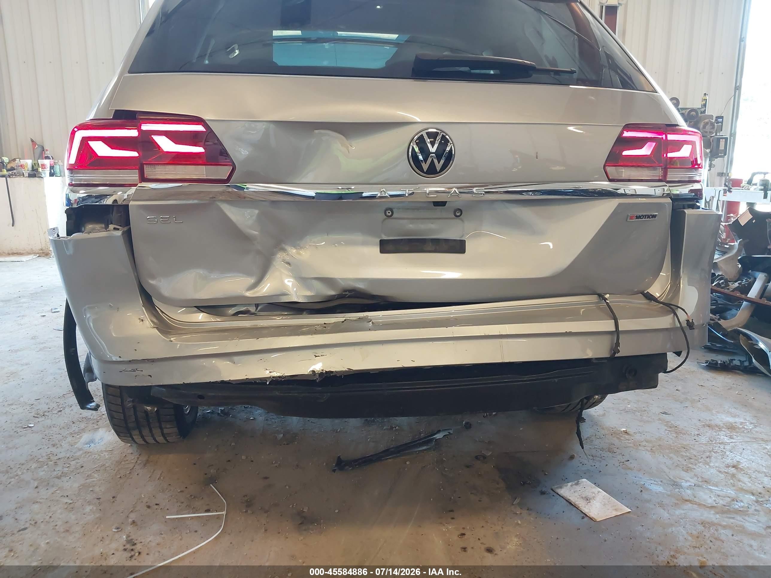 2021 Volkswagen Atlas 2.0t Sel Premium Silver vin: 1V2TP2CA6MC608195