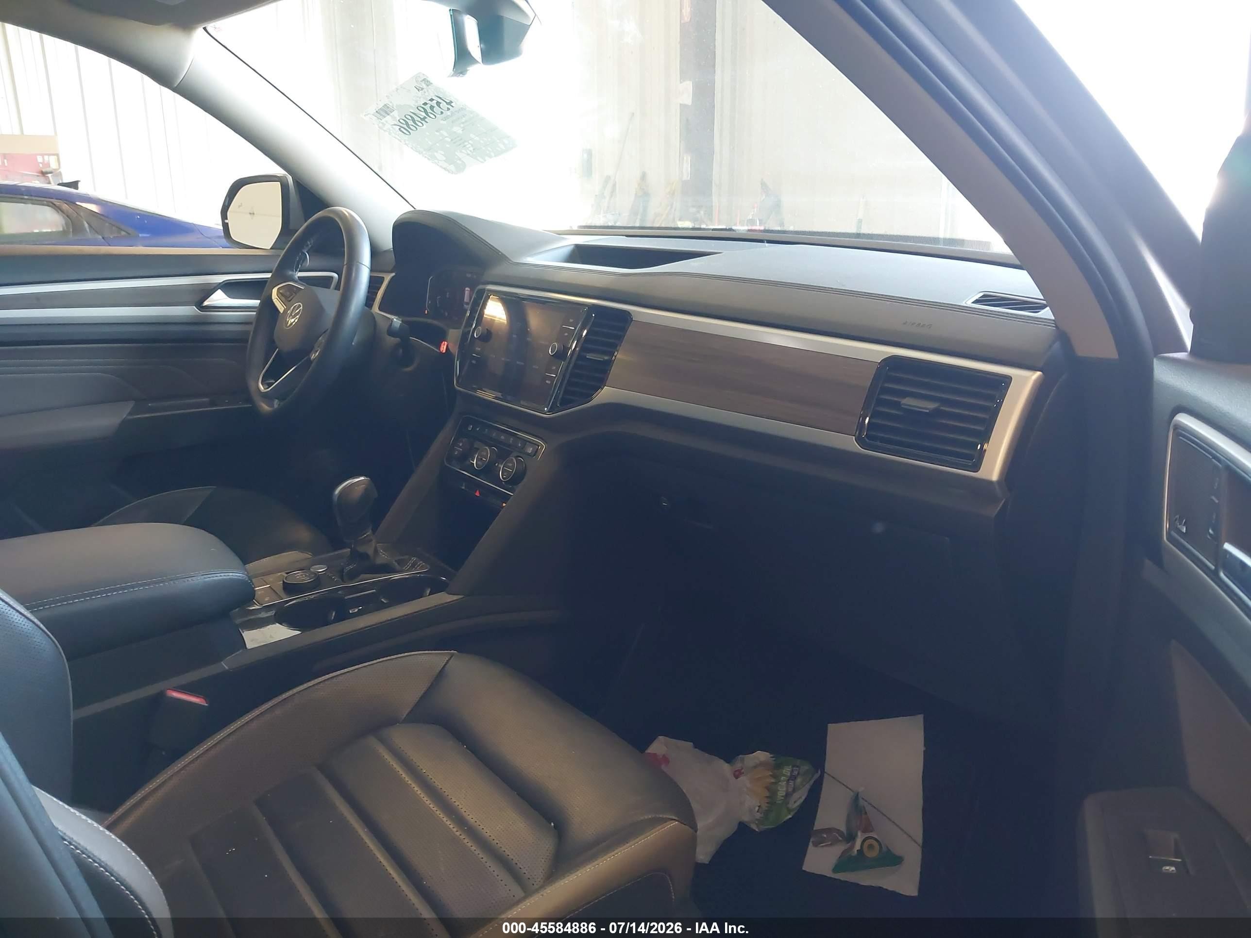 2021 Volkswagen Atlas 2.0t Sel Premium Silver vin: 1V2TP2CA6MC608195