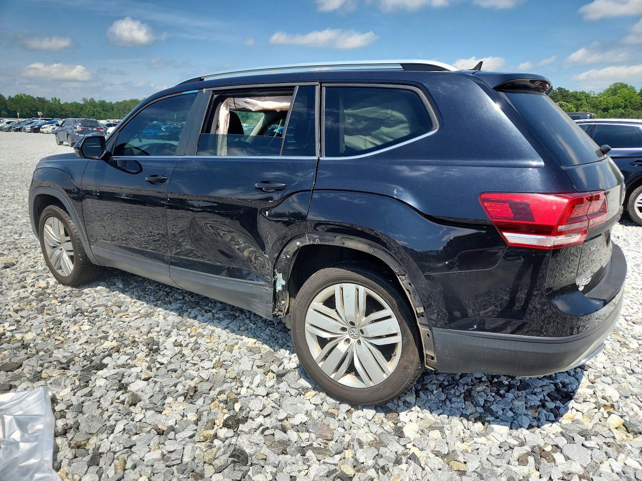 2019 Volkswagen Atlas Se Black vin: 1V2UR2CA9KC544083
