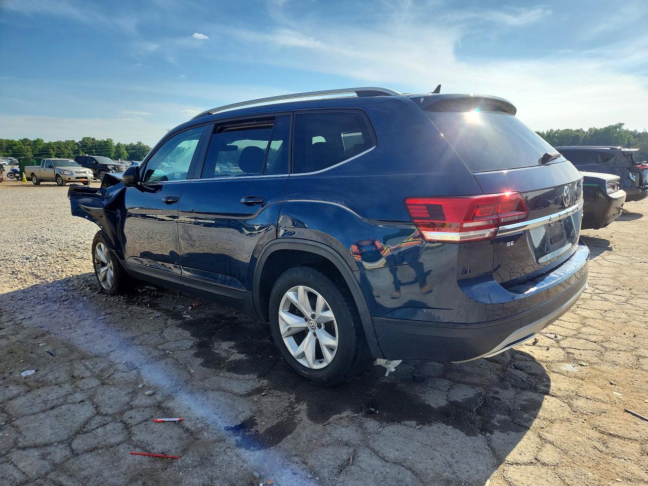 2019 Volkswagen Atlas Se Blue vin: 1V2UR2CAXKC565802