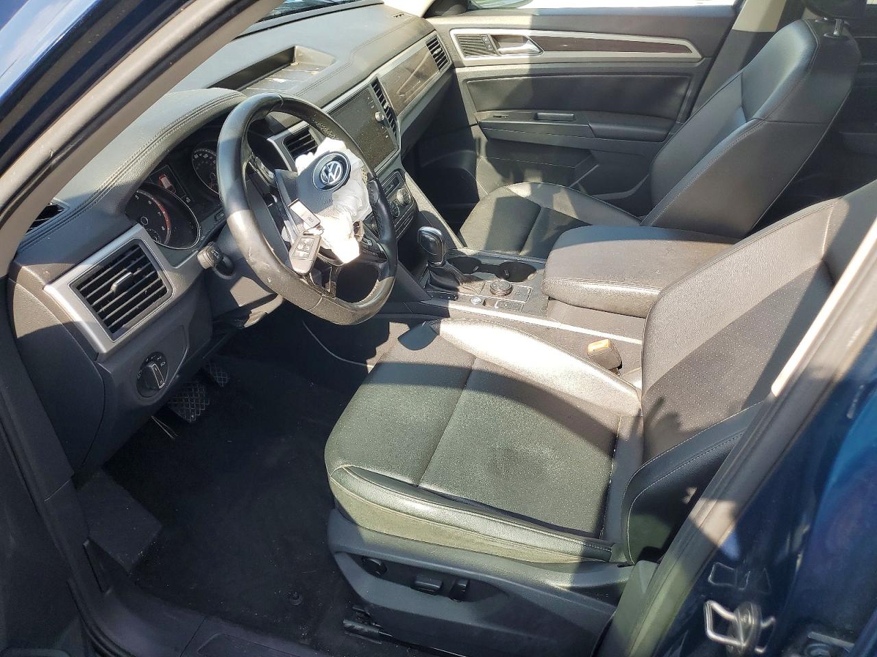 2019 Volkswagen Atlas Se Blue vin: 1V2UR2CAXKC565802