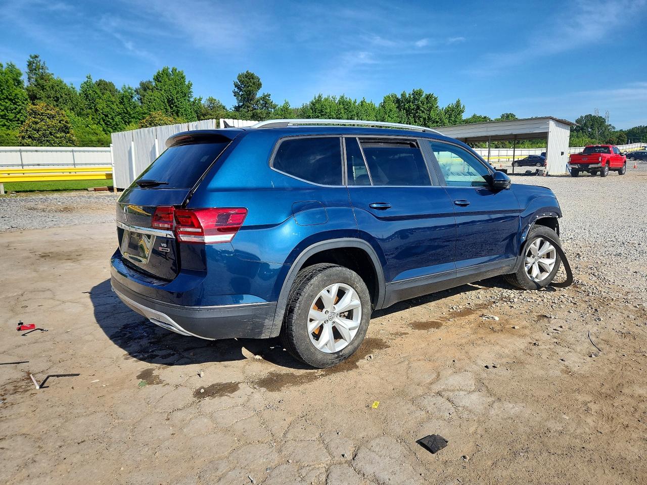 2019 Volkswagen Atlas Se Blue vin: 1V2UR2CAXKC565802