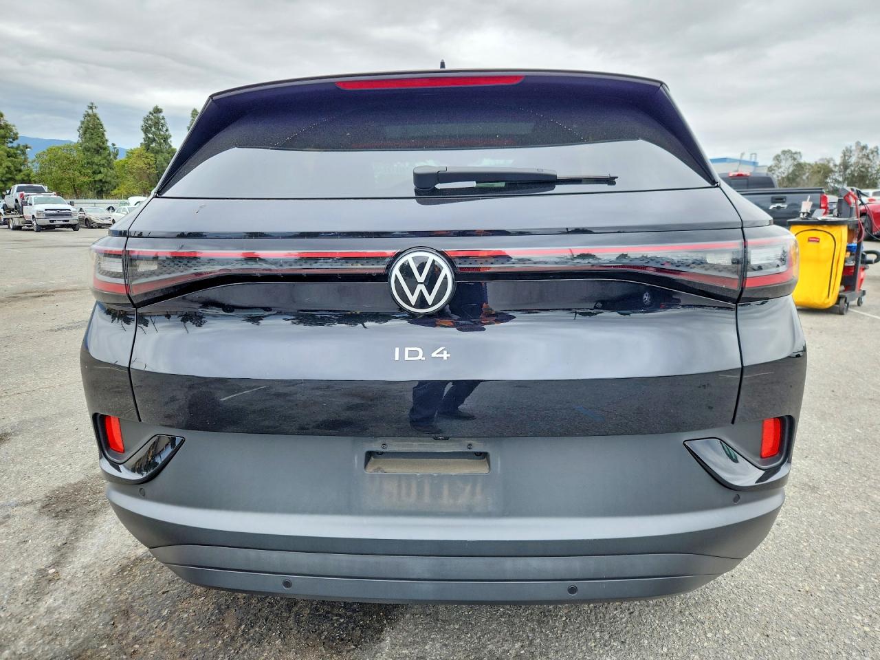 2024 Volkswagen Id.4 Pro S Black vin: 1V2VRPE85RC001741