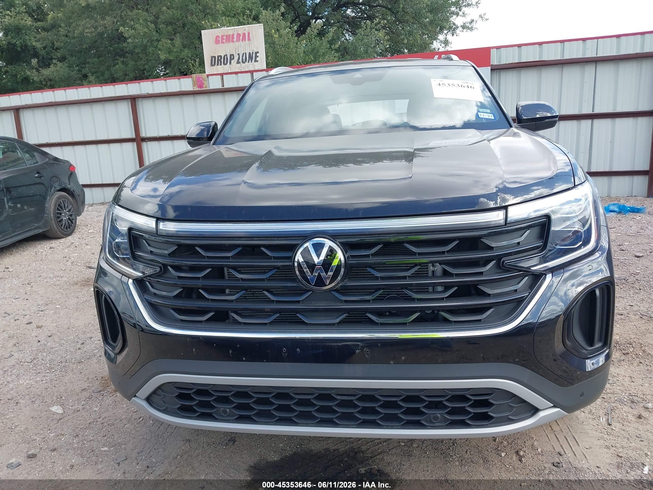 2026 Volkswagen Atlas Cross Sport Se With Technology Black vin: 1V2WC2CA5TC213769
