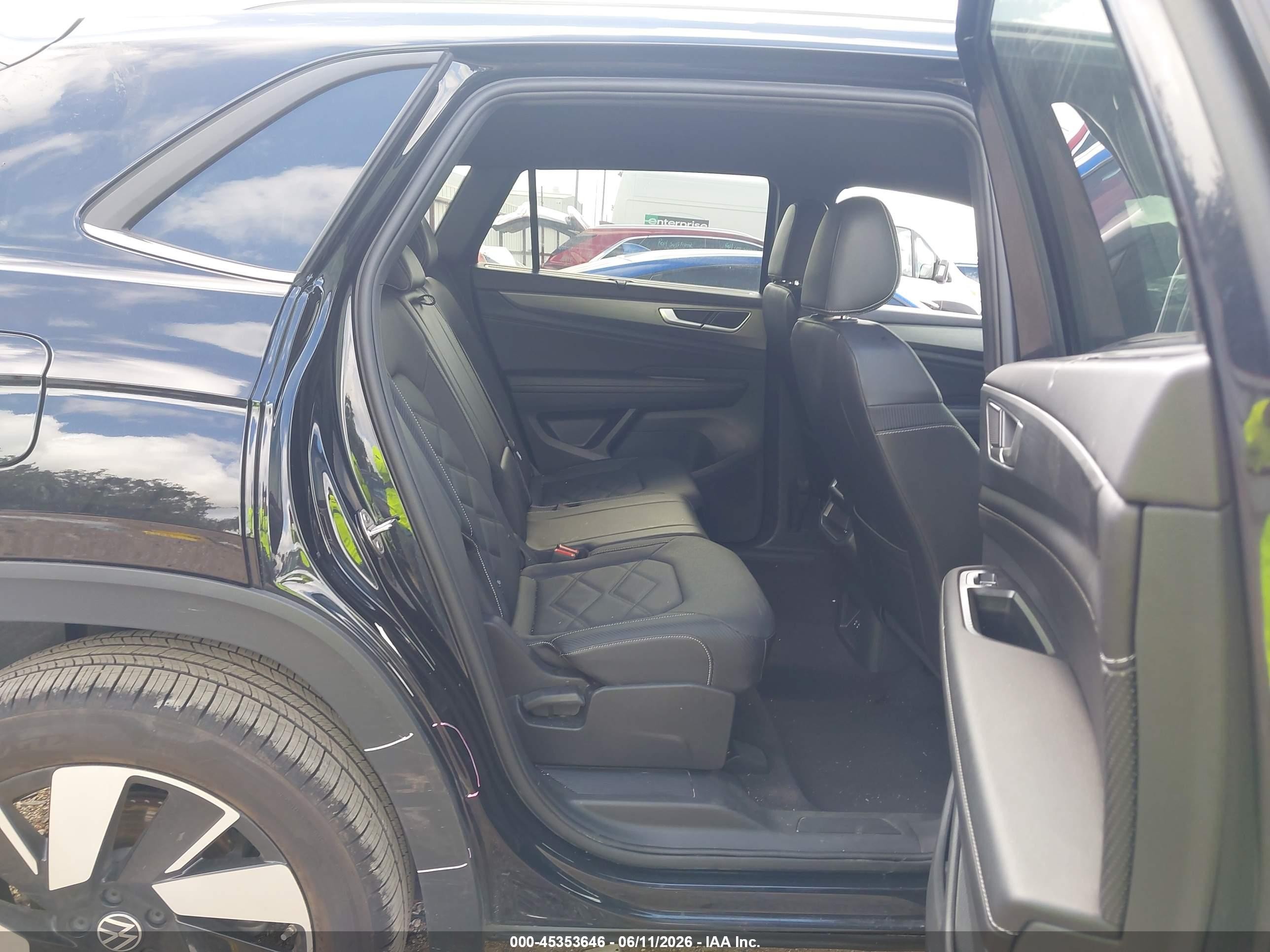 2026 Volkswagen Atlas Cross Sport Se With Technology Black vin: 1V2WC2CA5TC213769