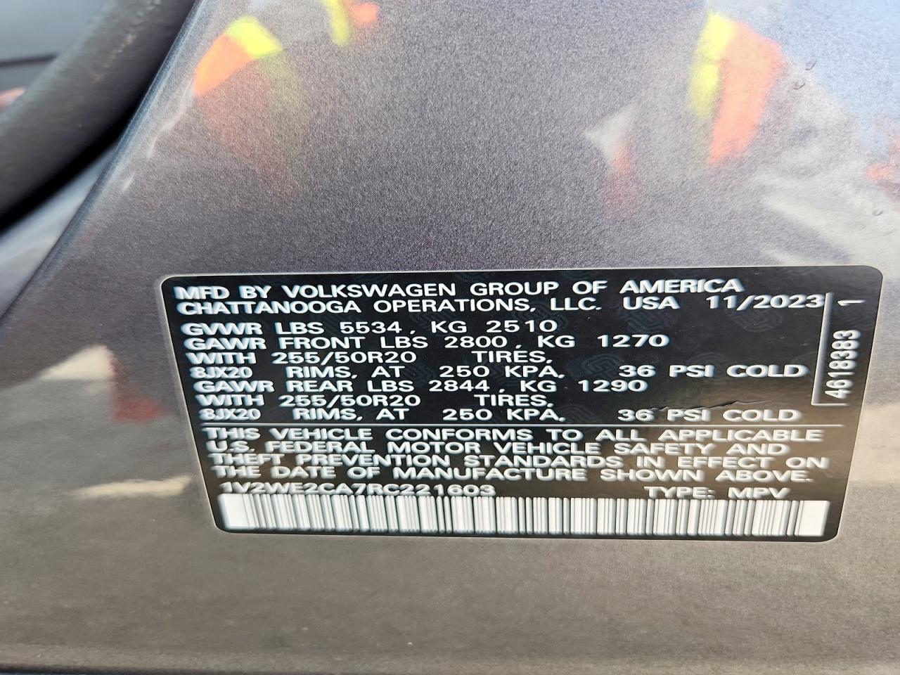 2024 Volkswagen Atlas Cross Sport Se Silver vin: 1V2WE2CA7RC221603