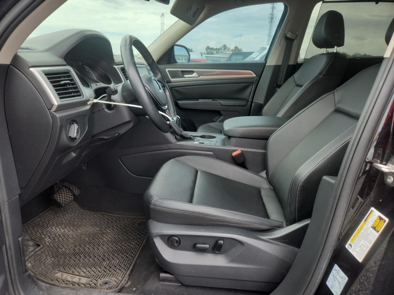 2019 Volkswagen Atlas Se Черный vin: 1V2WP2CA2KC553271
