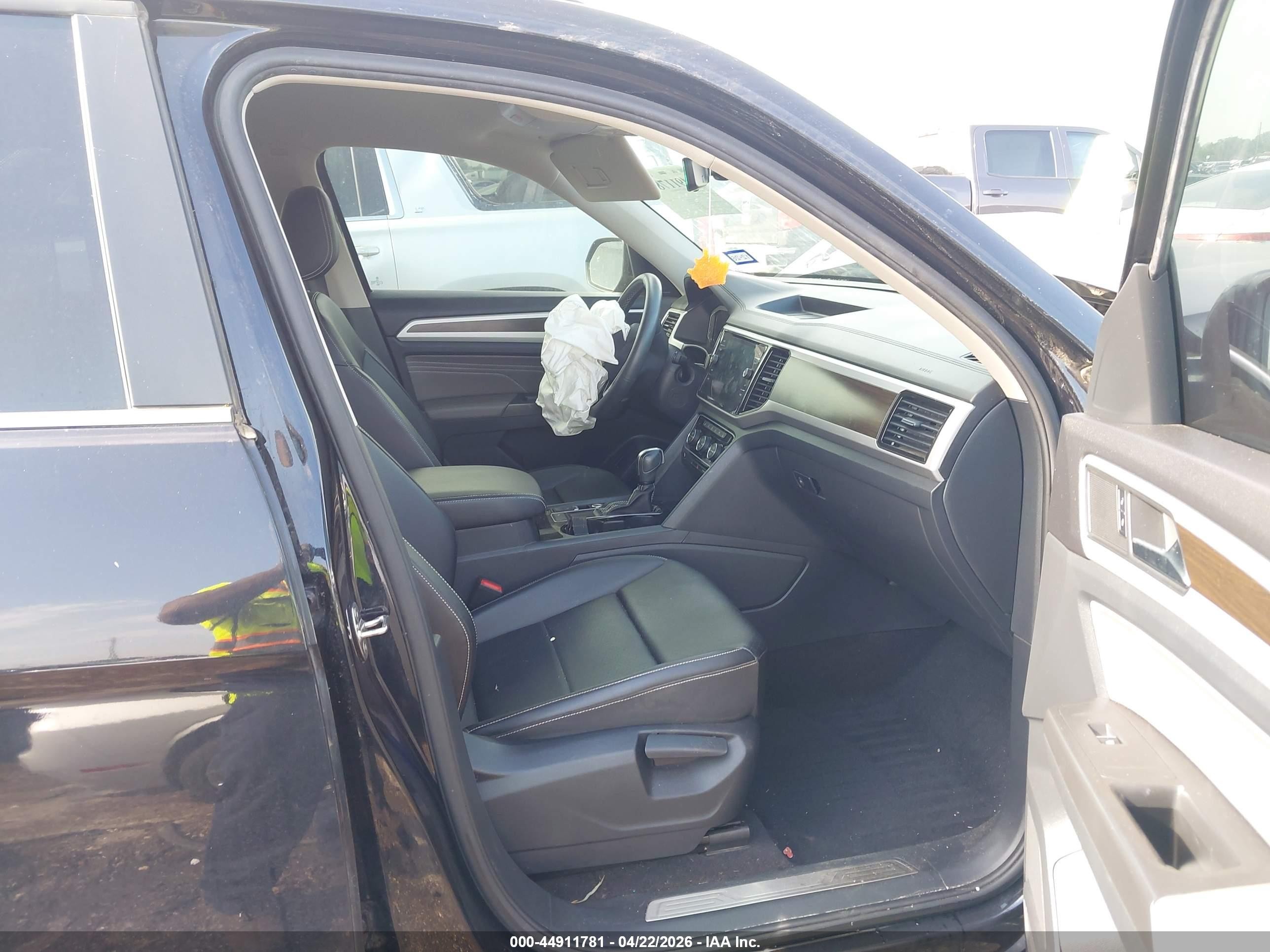 2022 Volkswagen Atlas 2.0t Se W/technology Black vin: 1V2WP2CA2NC541125