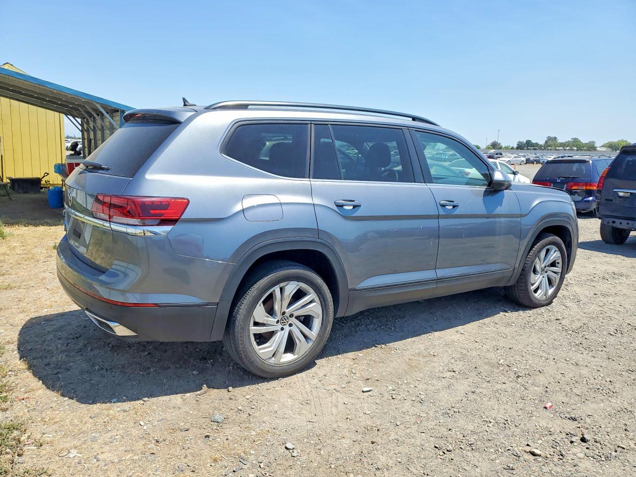 2021 Volkswagen Atlas Se Gray vin: 1V2WR2CA0MC573936