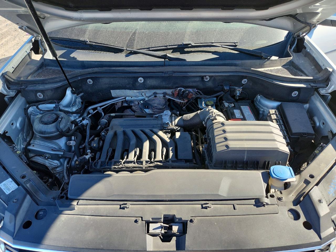 2019 Volkswagen Atlas Se Silver vin: 1V2WR2CA1KC532275