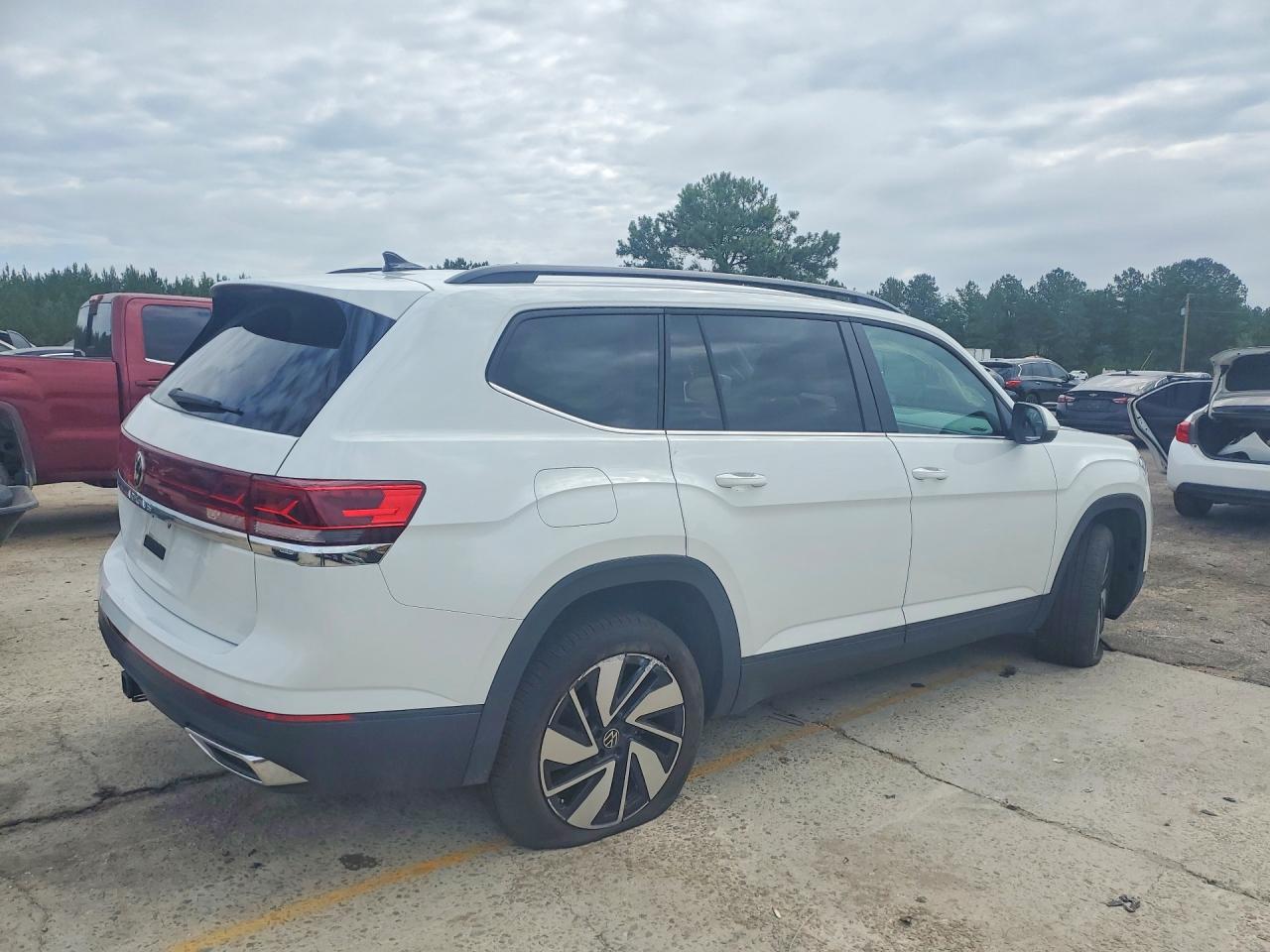 2024 Volkswagen Atlas Se White vin: 1V2WR2CA1RC612203