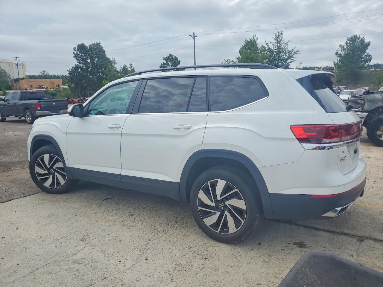 2024 Volkswagen Atlas Se White vin: 1V2WR2CA1RC612203