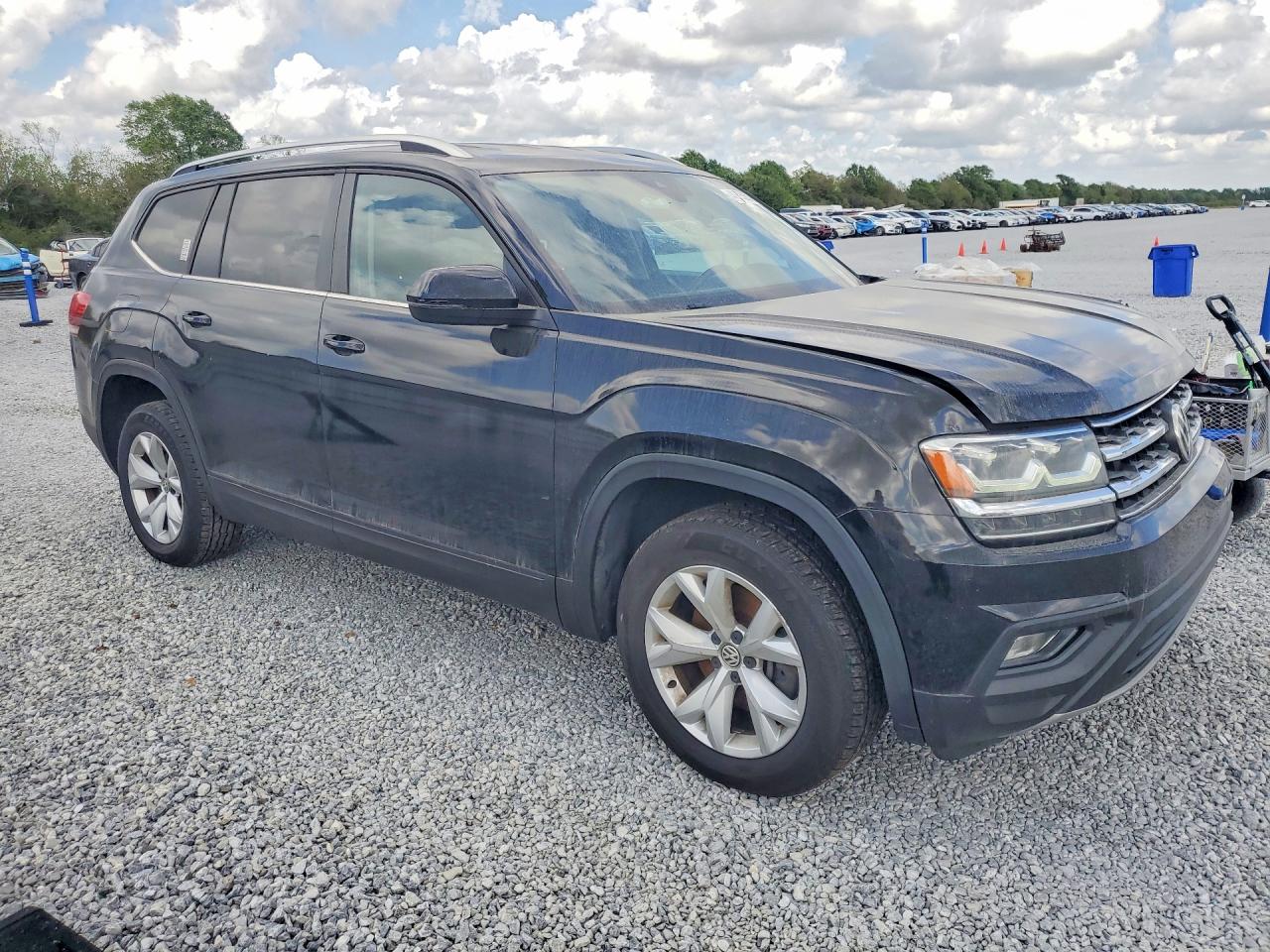 2019 Volkswagen Atlas Se Черный vin: 1V2WR2CA2KC558495