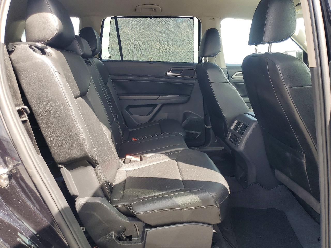 2019 Volkswagen Atlas Se Черный vin: 1V2WR2CA2KC558495