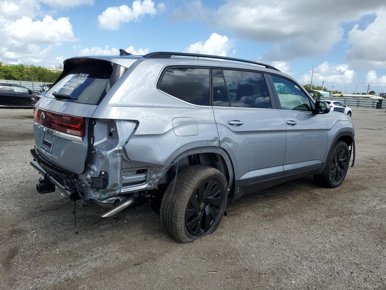 2024 Volkswagen Atlas Se Gray vin: 1V2WR2CA5RC584129