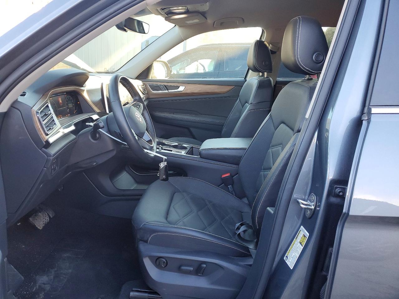 2025 Volkswagen Atlas Se Gray vin: 1V2WR2CA9SC506796