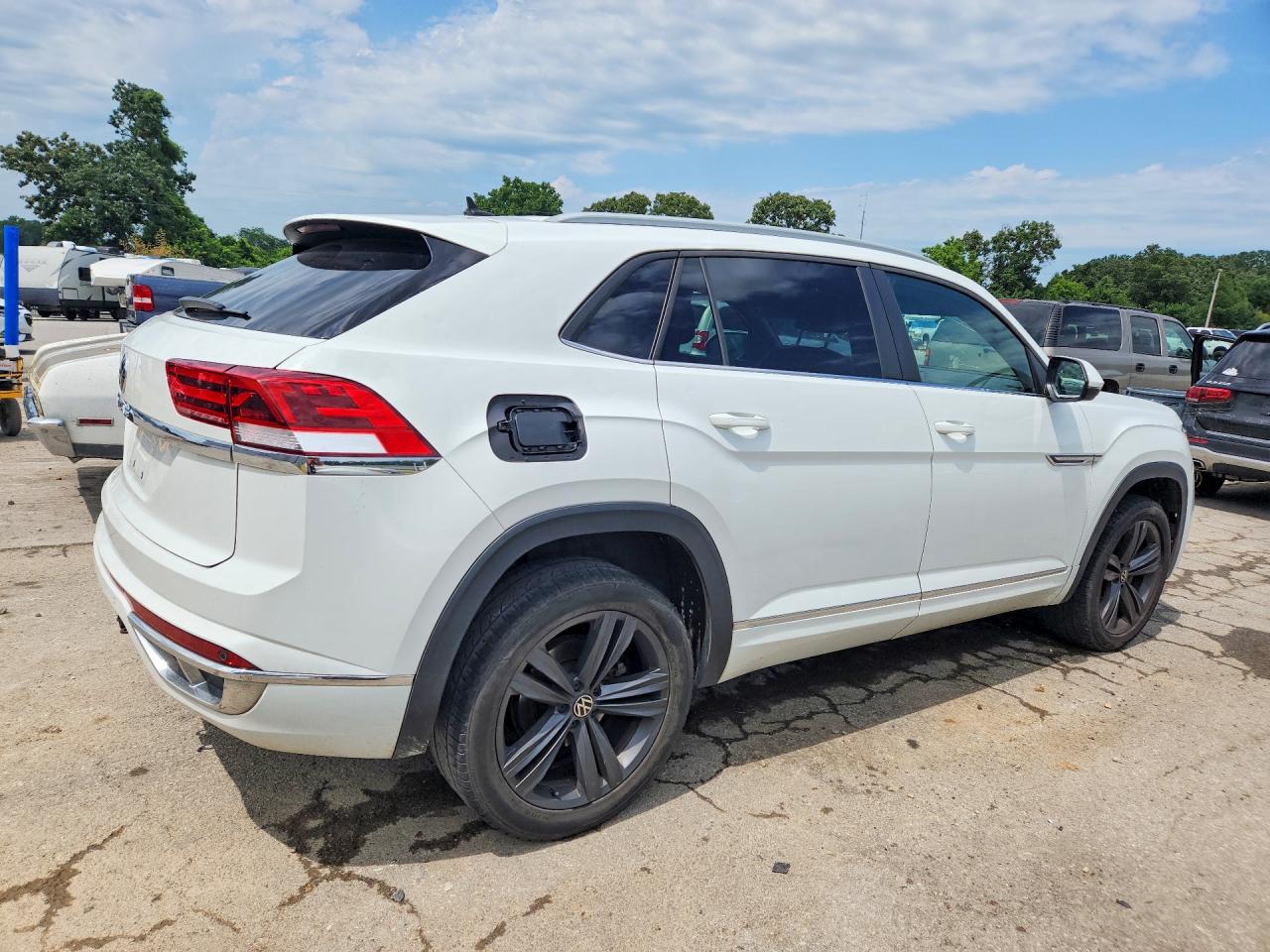2020 Volkswagen Atlas Cross Sport Se White vin: 1V2YE2CA5LC219154