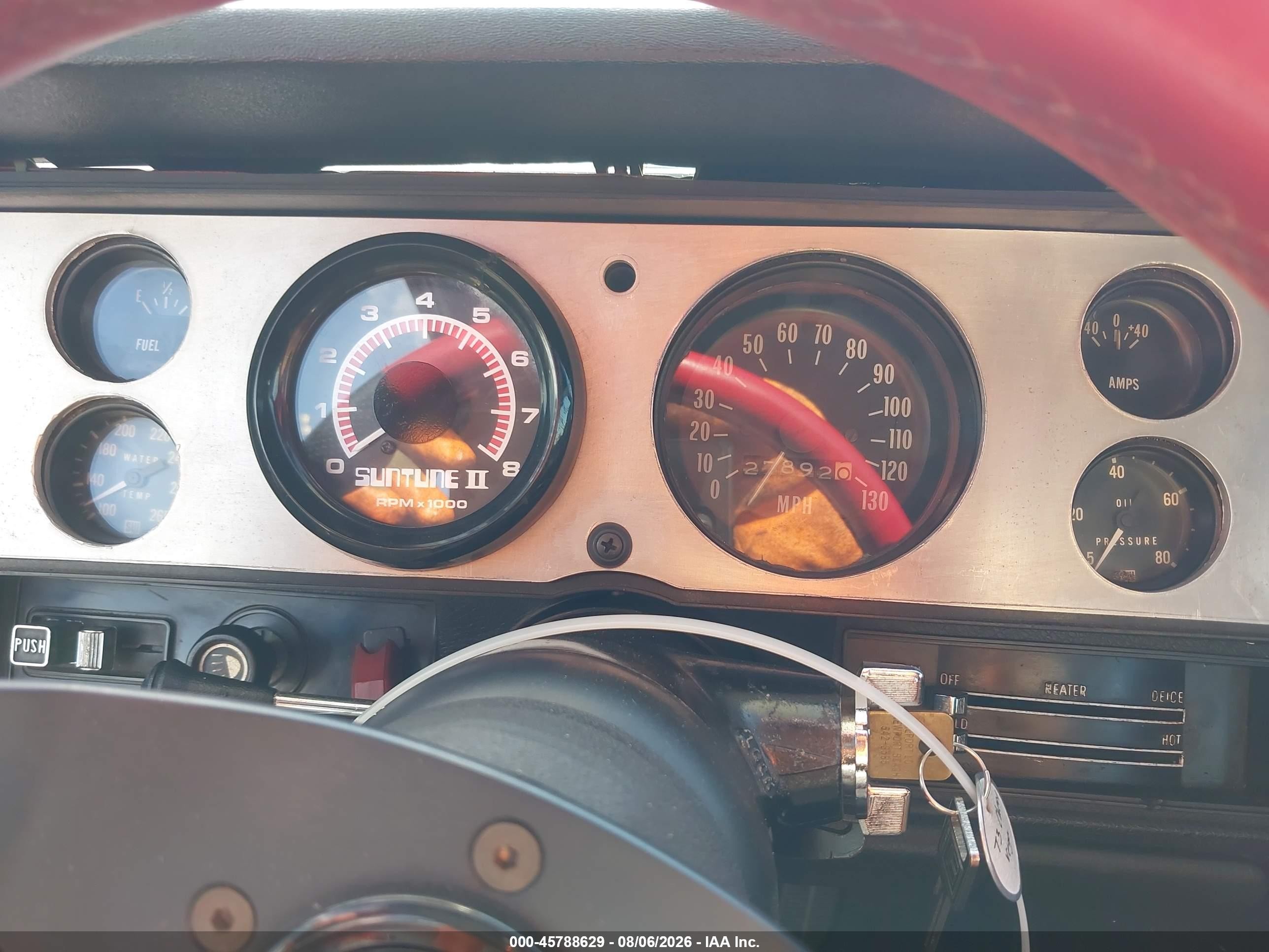 1973 Chevrolet Vega Красный vin: 1V77B3U356379