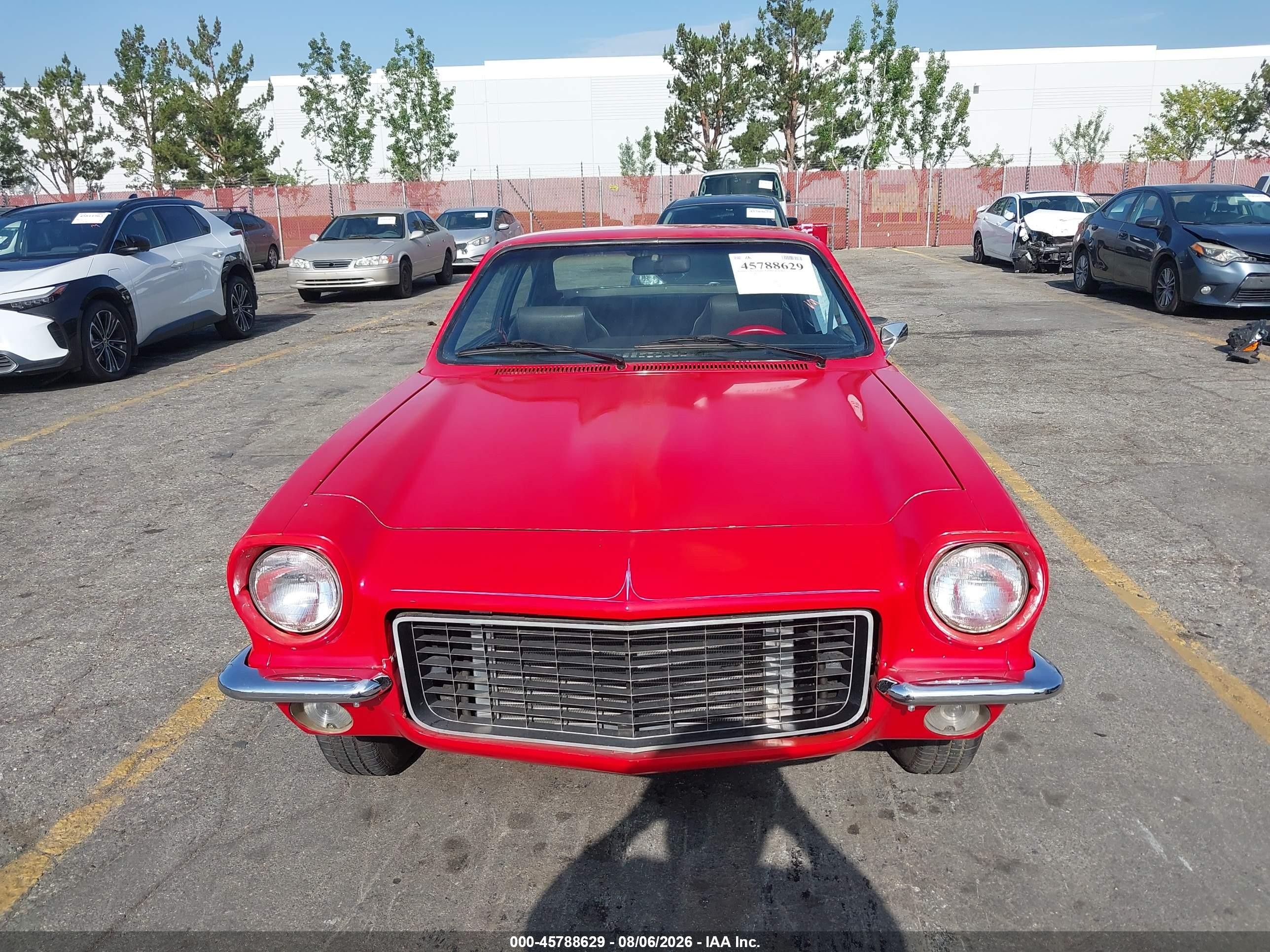 1973 Chevrolet Vega Красный vin: 1V77B3U356379