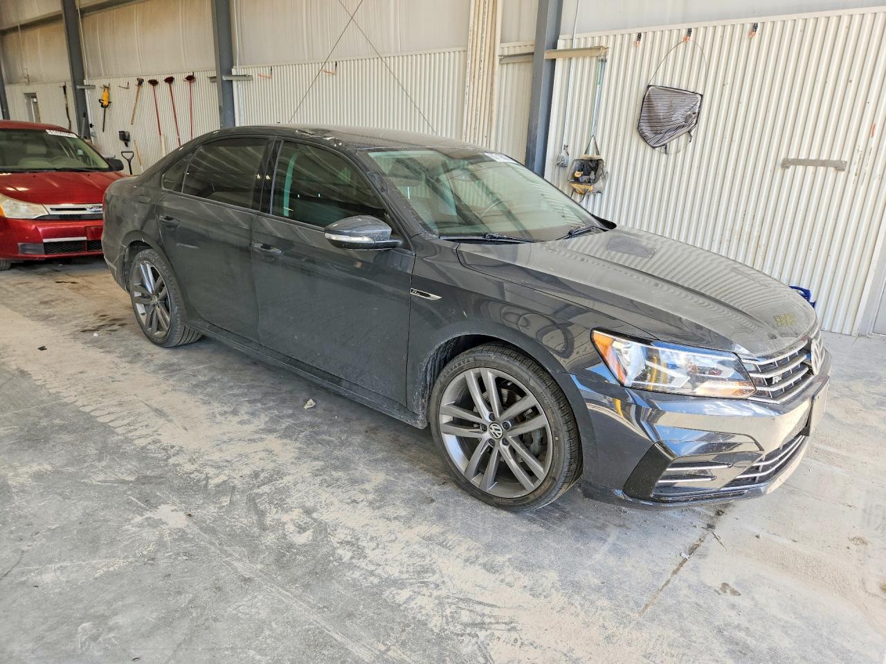 2018 Volkswagen Passat S Charcoal vin: 1VWAA7A30JC028946