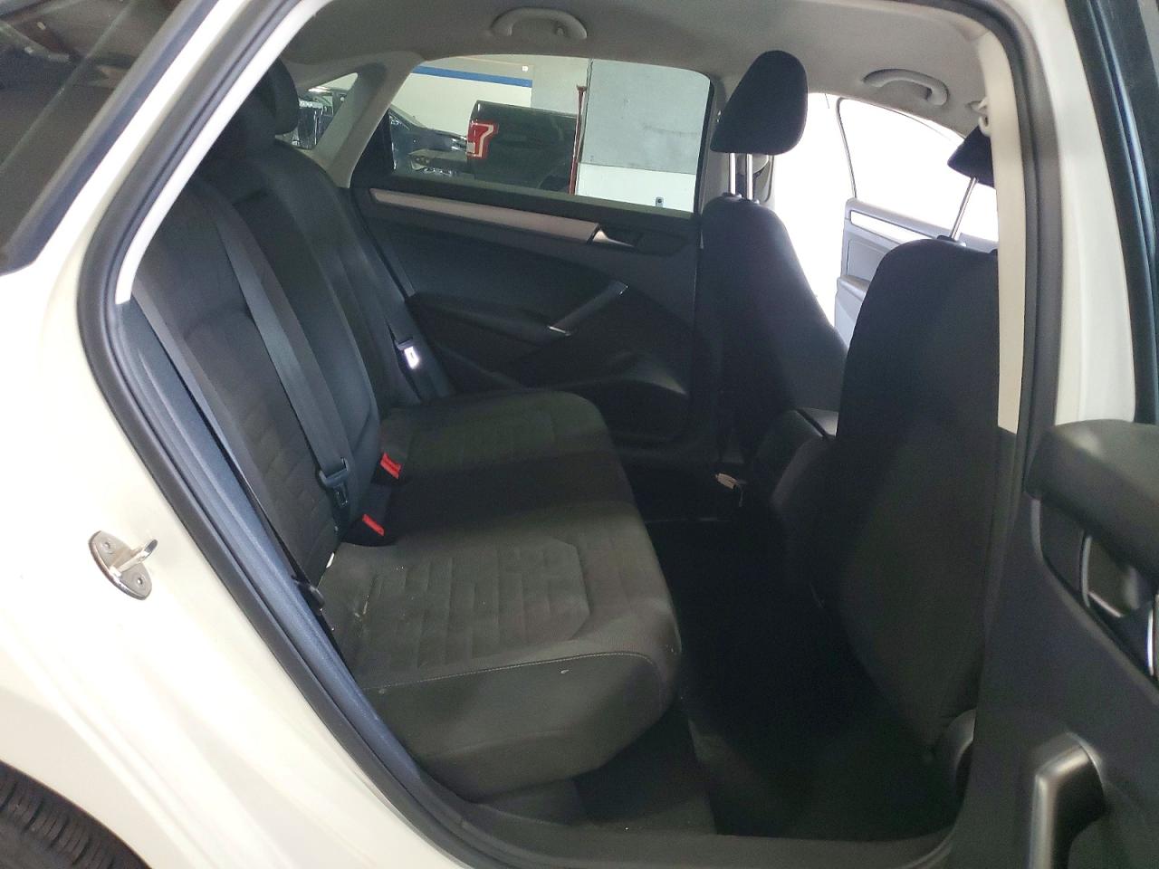 2021 Volkswagen Passat S White vin: 1VWAA7A33MC006993