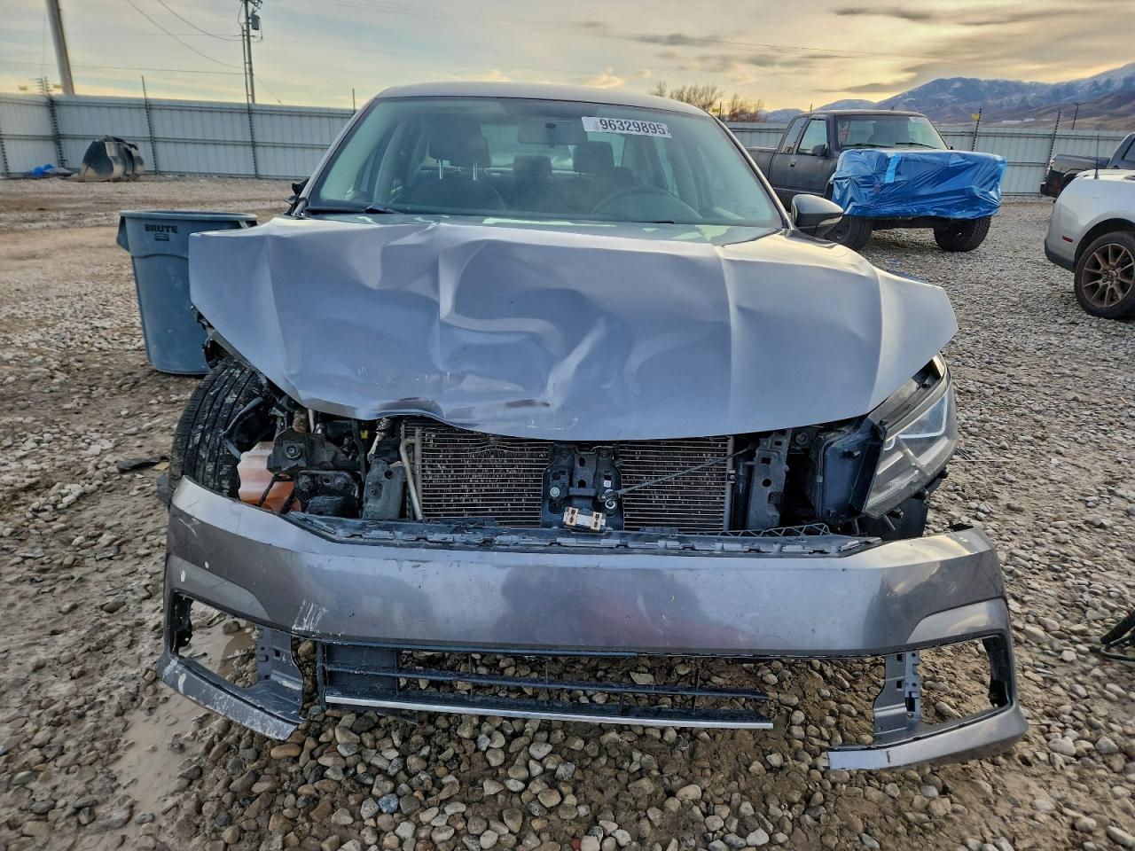 2018 Volkswagen Passat S Gray vin: 1VWAA7A35JC024388