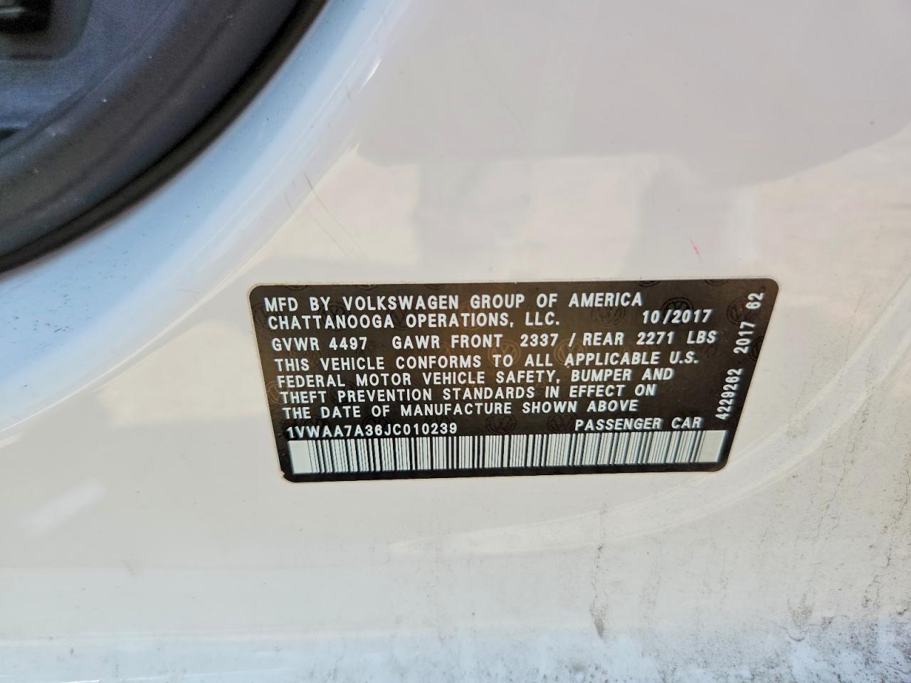 2018 Volkswagen Passat S Белый vin: 1VWAA7A36JC010239