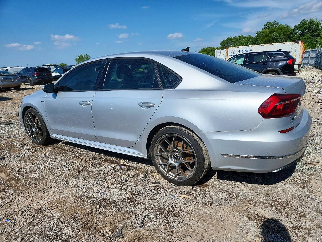 2018 Volkswagen Passat S Silver vin: 1VWAA7A37JC030645