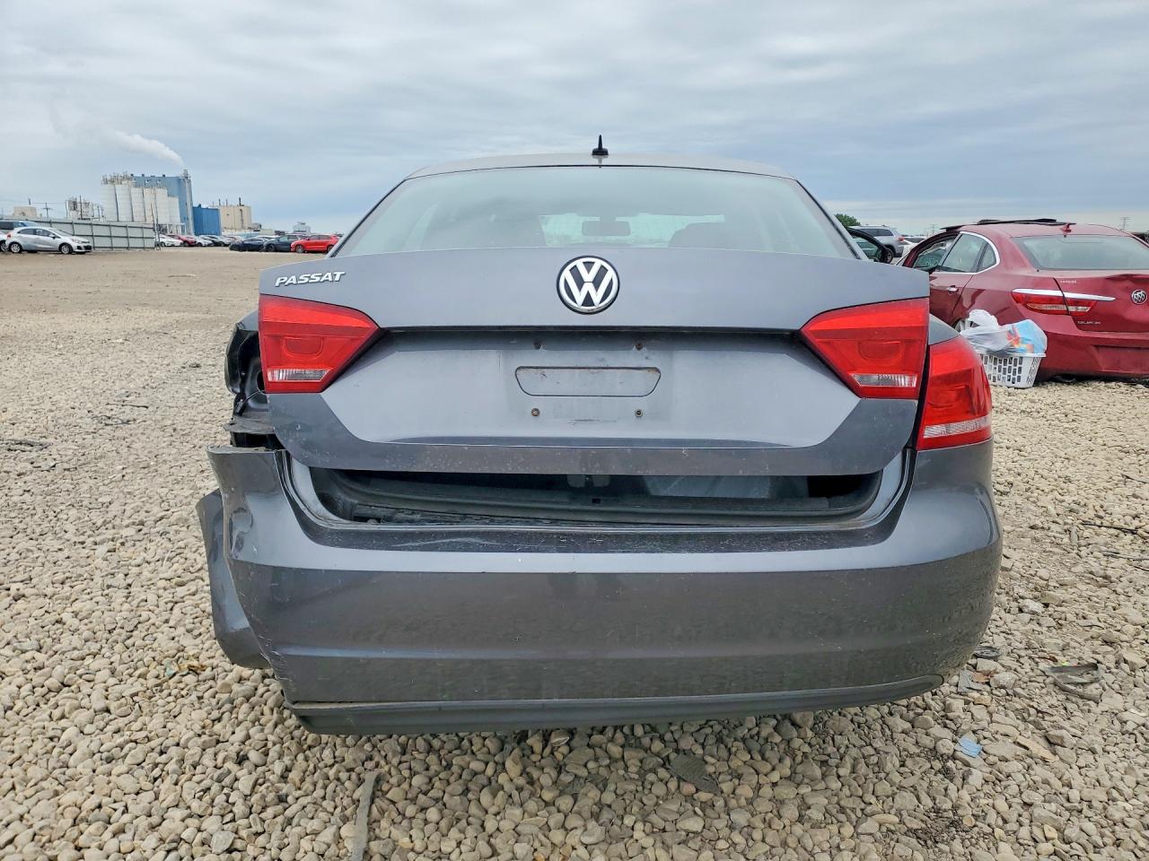 2012 Volkswagen Passat S Gray vin: 1VWAH7A30CC025351