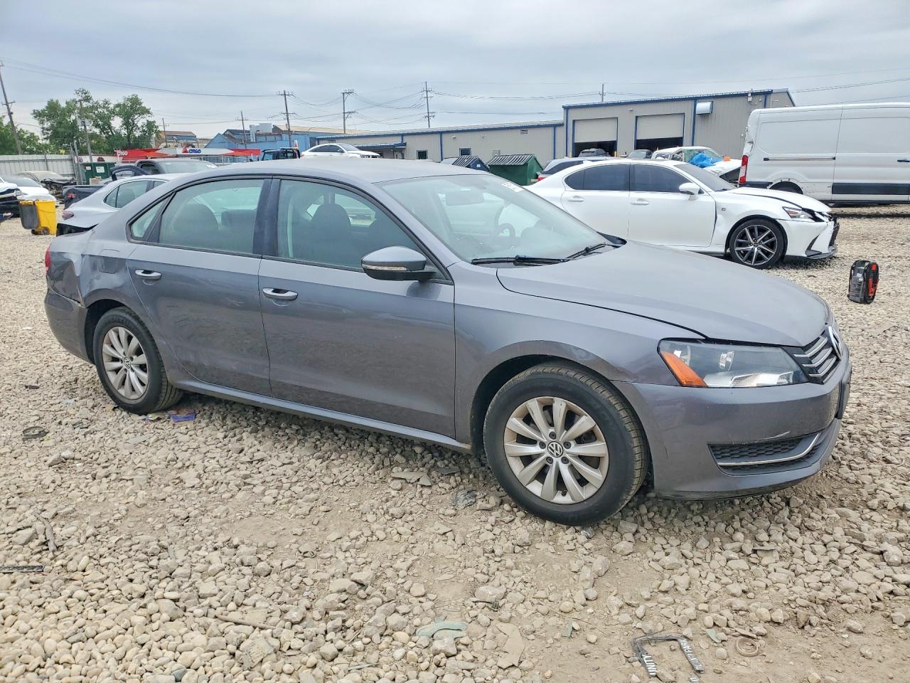 2012 Volkswagen Passat S Gray vin: 1VWAH7A30CC025351