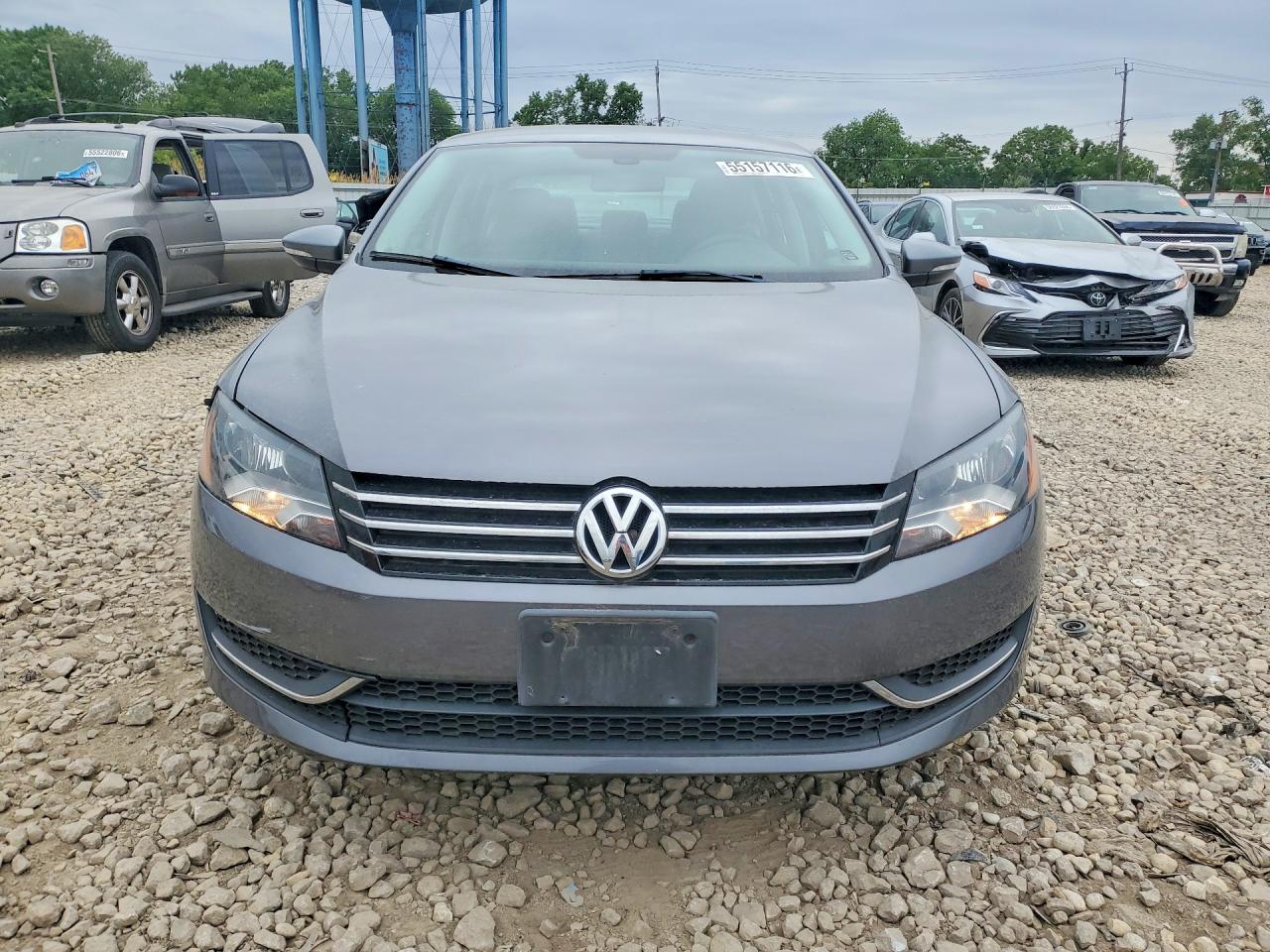 2012 Volkswagen Passat S Gray vin: 1VWAH7A30CC025351