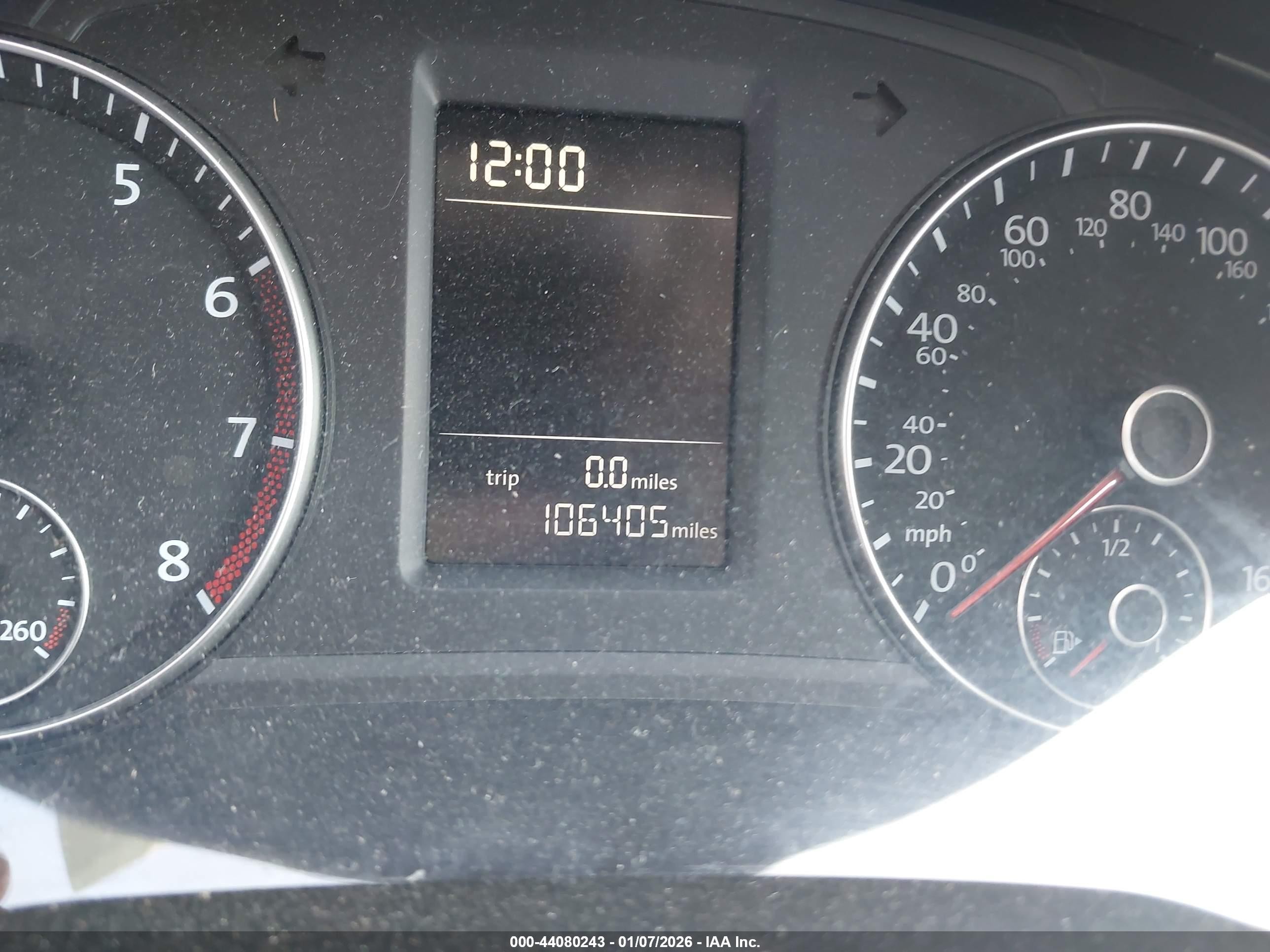 2013 Volkswagen Passat S White vin: 1VWAH7A30DC095157