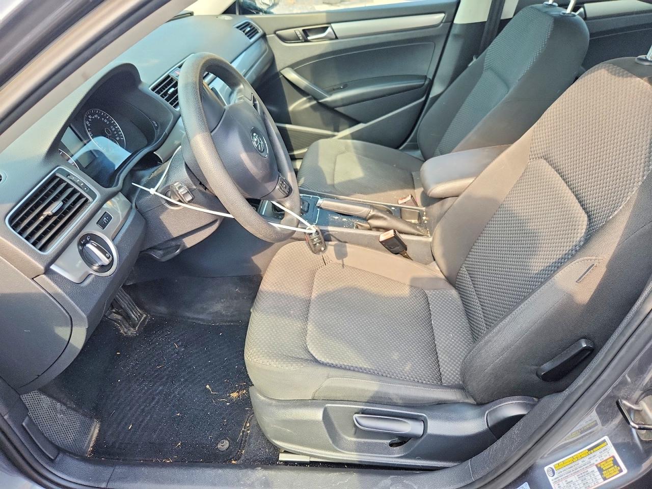 2013 Volkswagen Passat S Gray vin: 1VWAH7A30DC149685