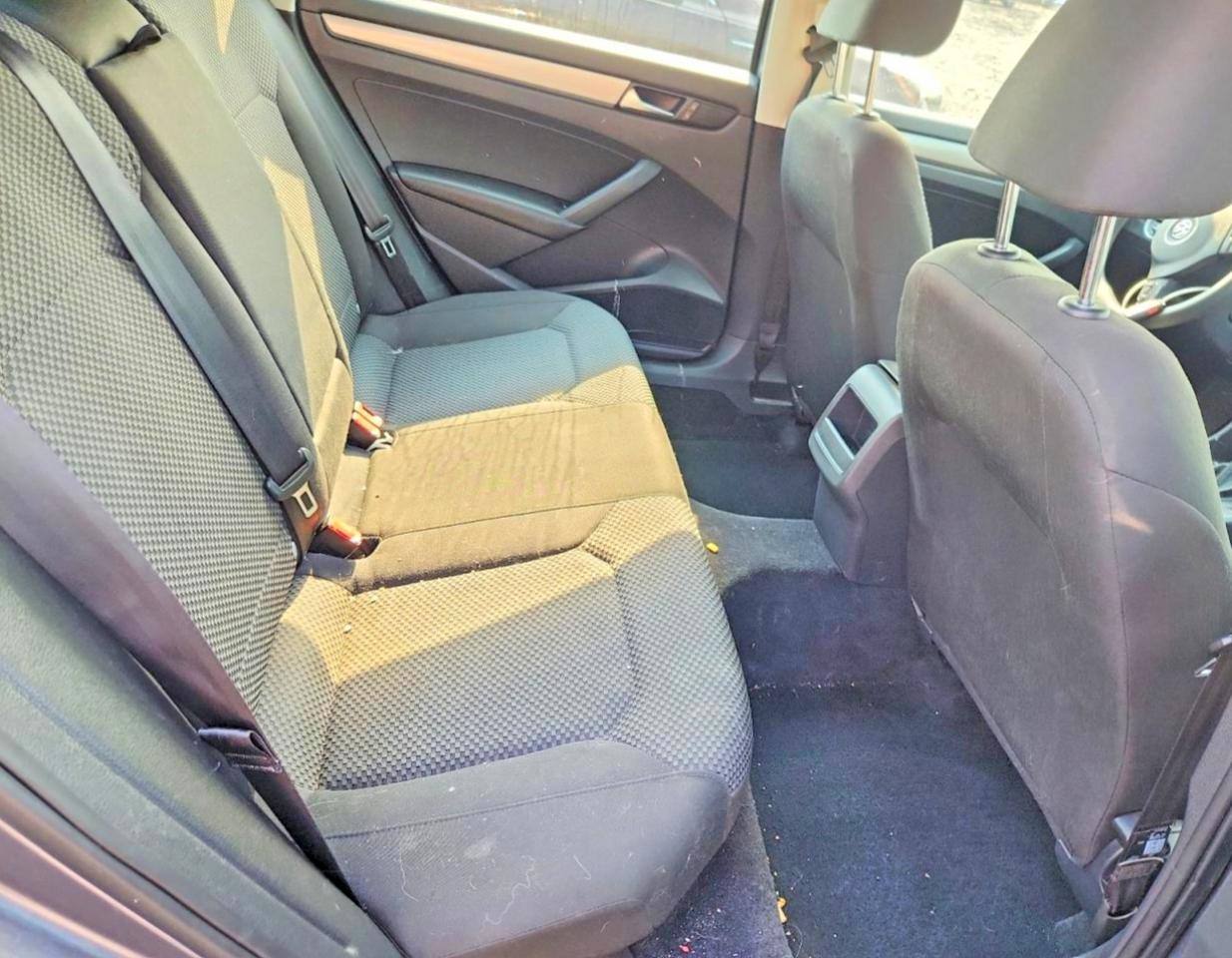 2013 Volkswagen Passat S Gray vin: 1VWAH7A30DC149685