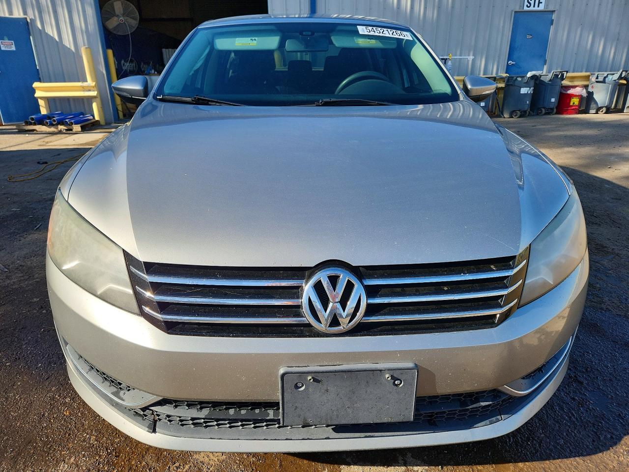 2012 Volkswagen Passat S Silver vin: 1VWAH7A31CC022362
