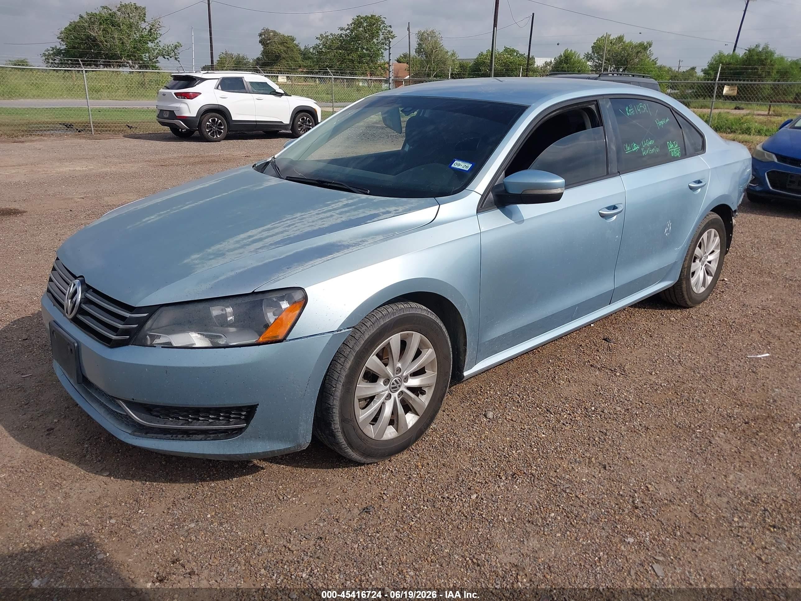 2013 Volkswagen Passat 2.5l S Teal vin: 1VWAH7A32DC017995